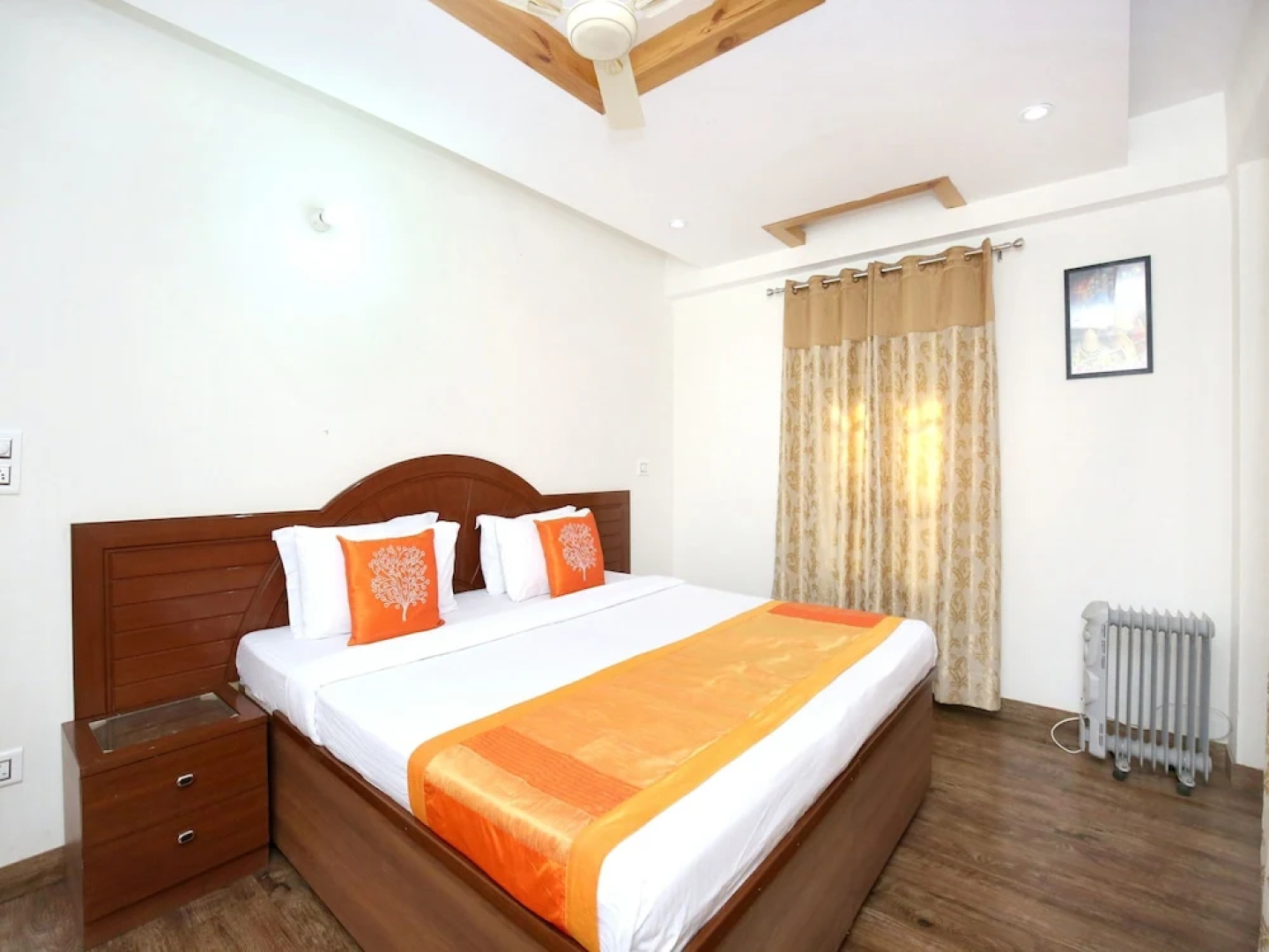 OYO 12185 Home Wayside Villa 3BHK Apartment Kasauli