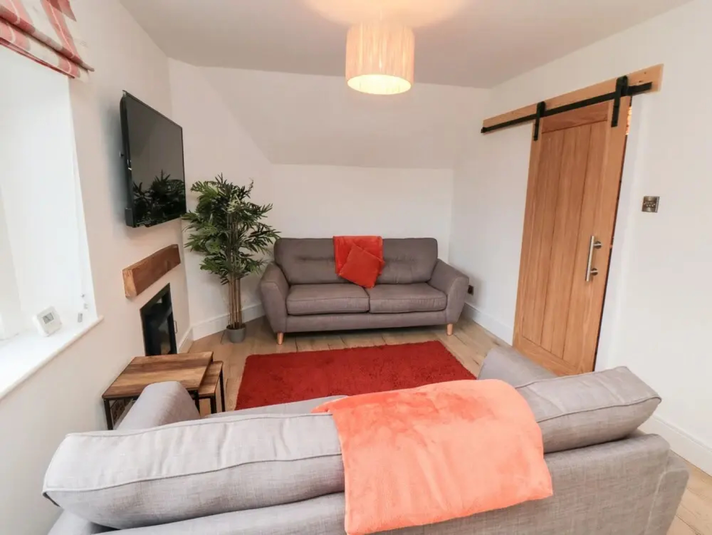 4 Maypole Green