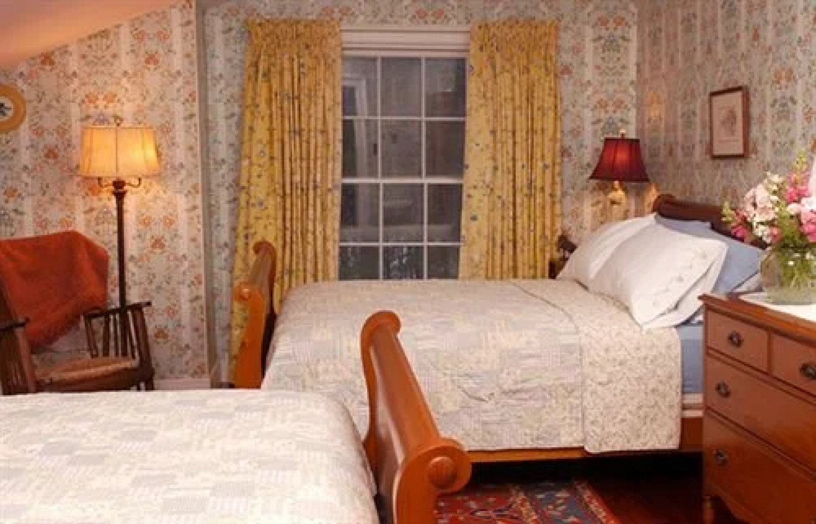 John Morris Manor Bed & Breakfast