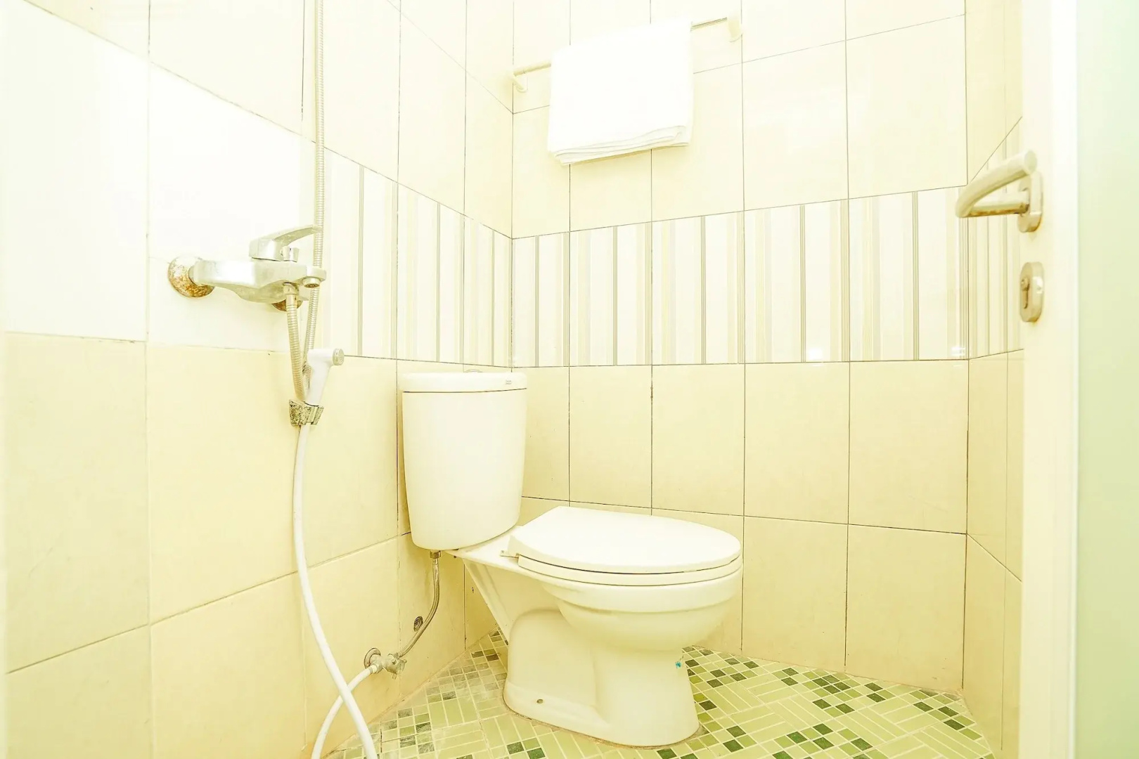 Ardhya Guest House