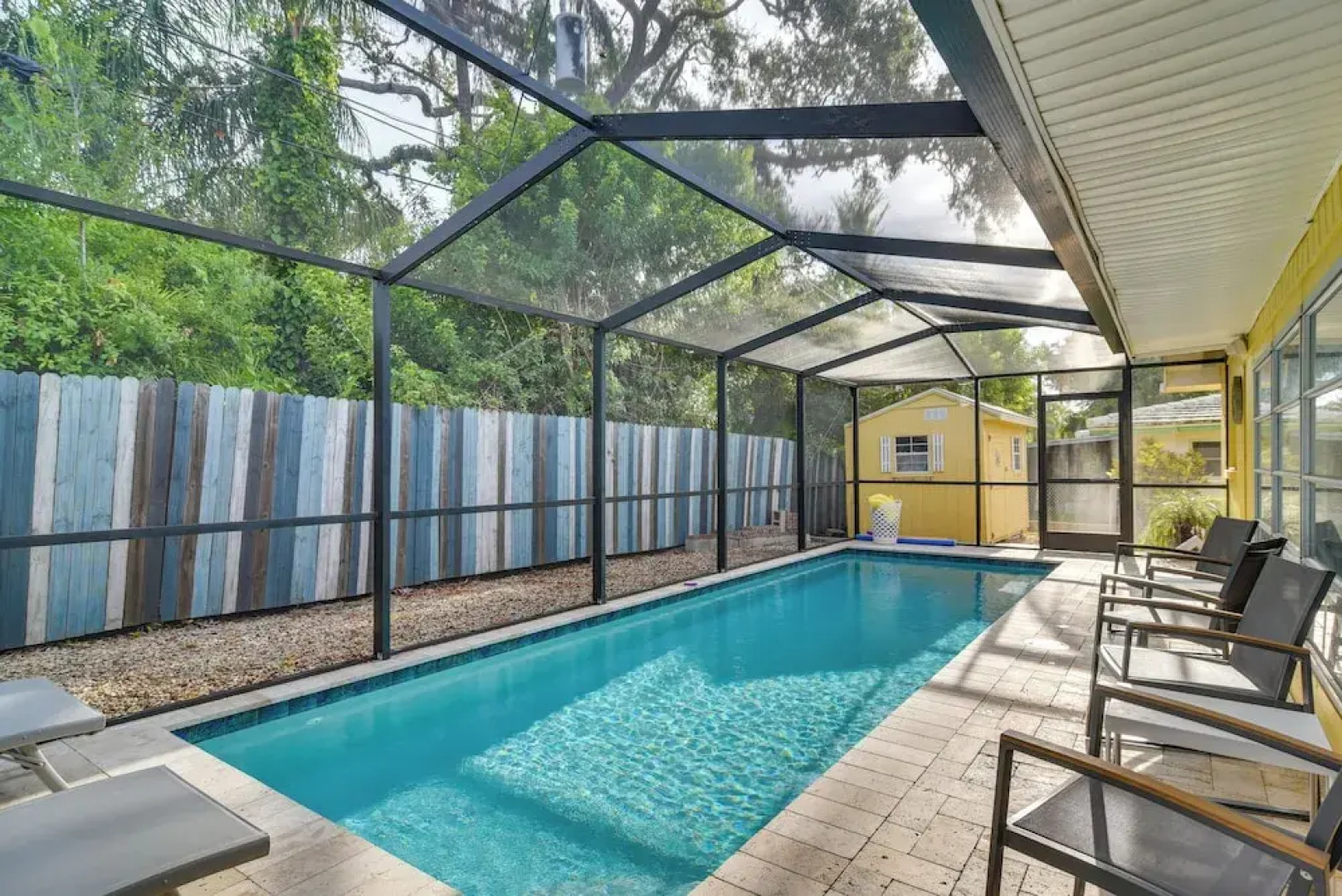 4 Mi to Dog Beach: Largo Home w/ Pool & Hot Tub!