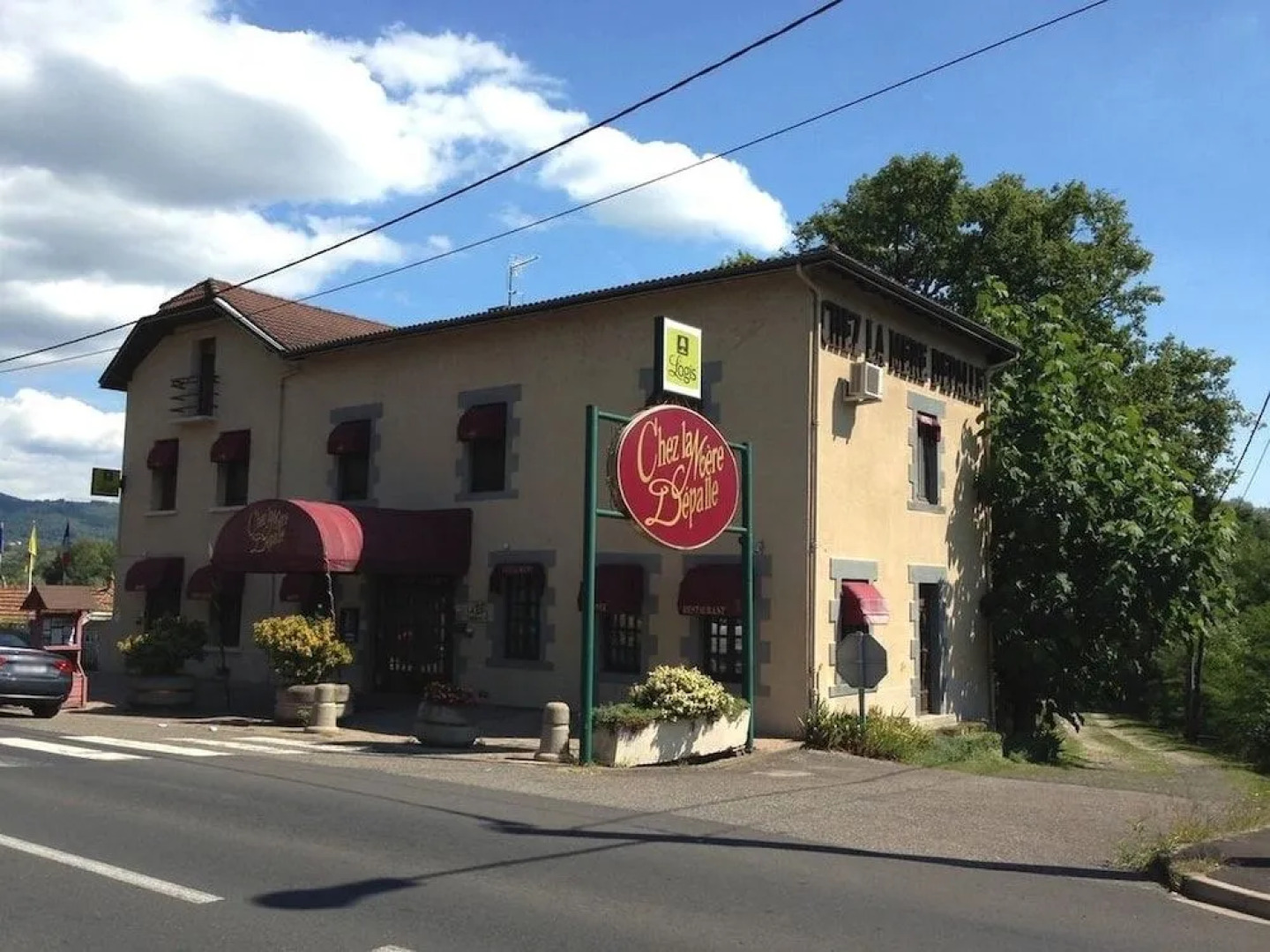 Logis Hôtel Chez la Mère Dépalle