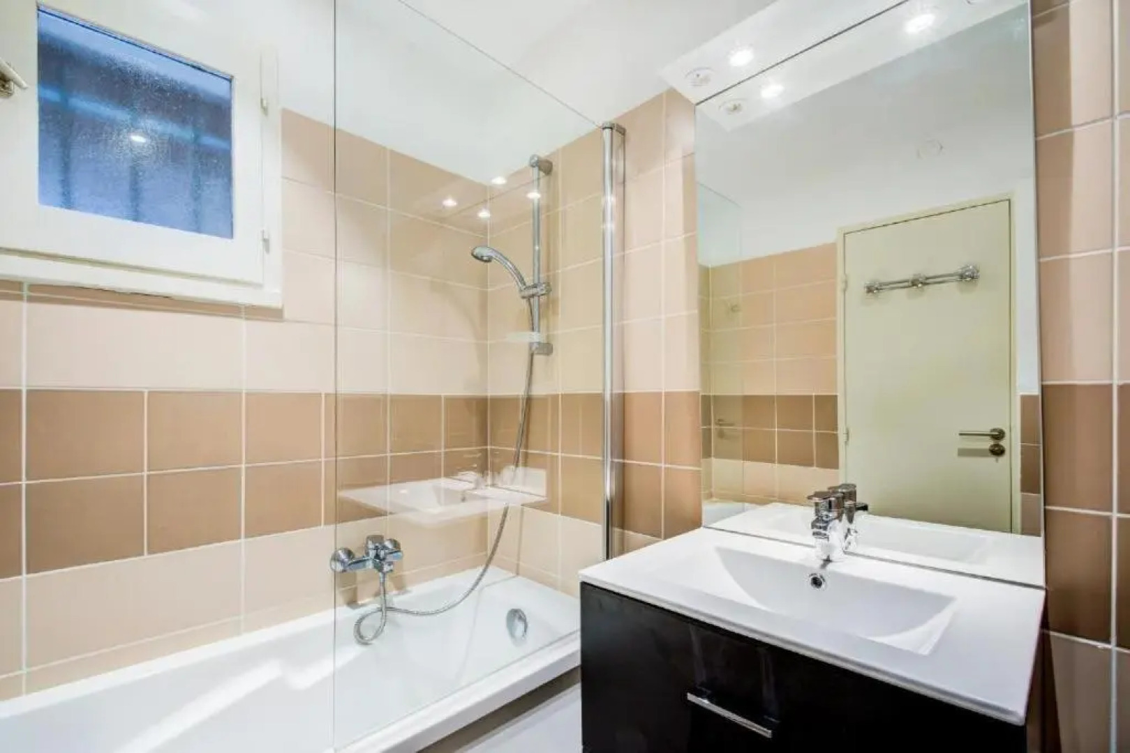 Residence La Tour Carree - Grasse Sud