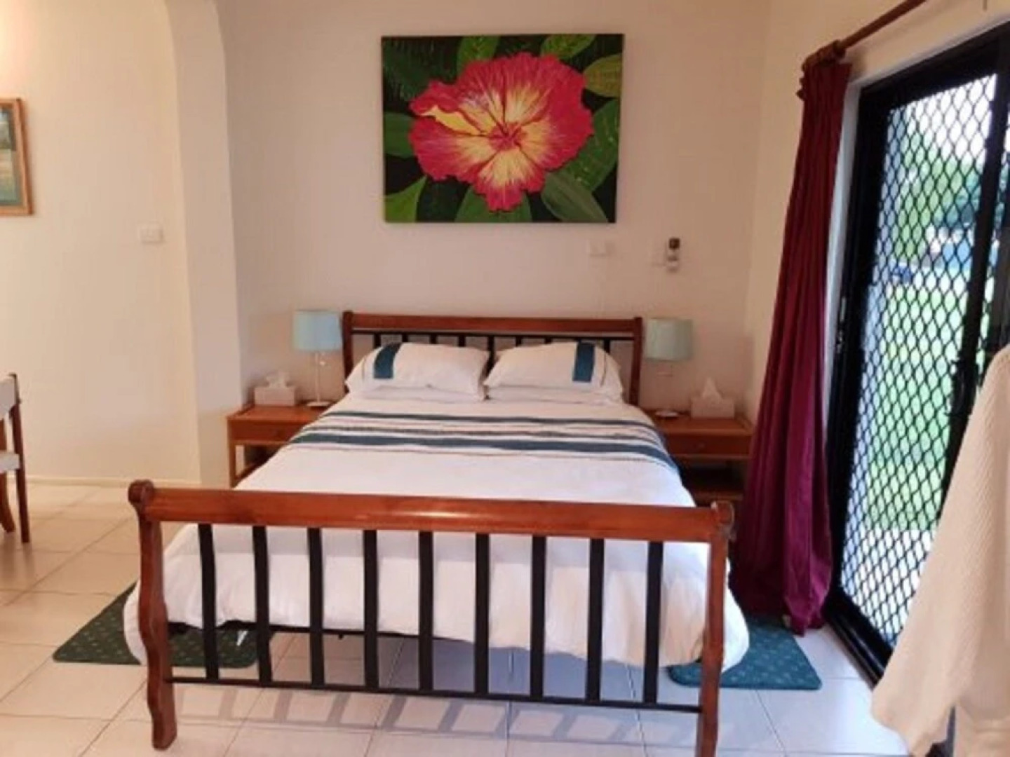 Froggy Hollow Holiday Cottage