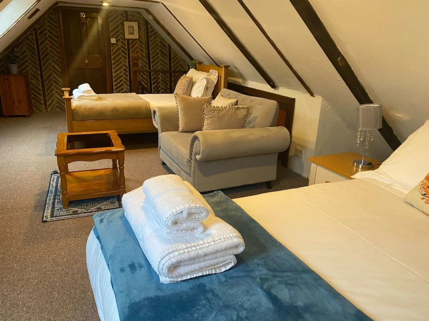 Dyke Farm Barn | By Huluki Sussex Stays