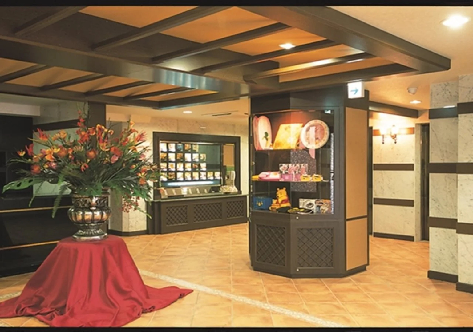 HOTEL cache - Adults Only