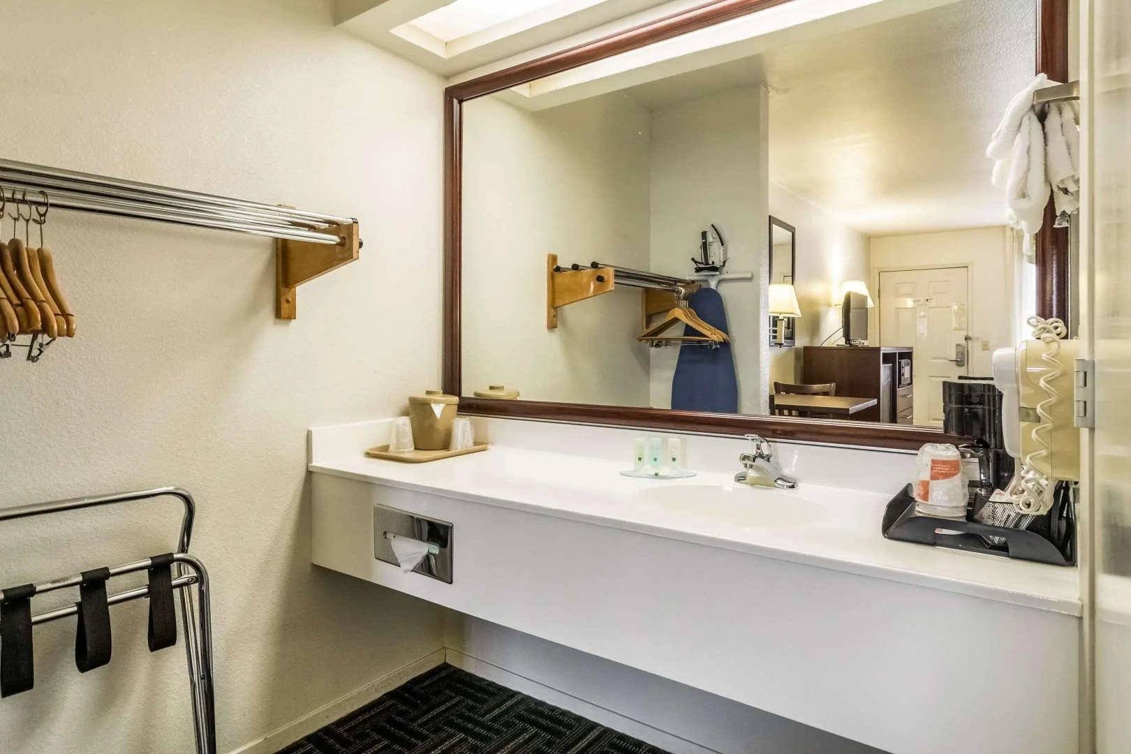 Quality Inn Fresno Near University