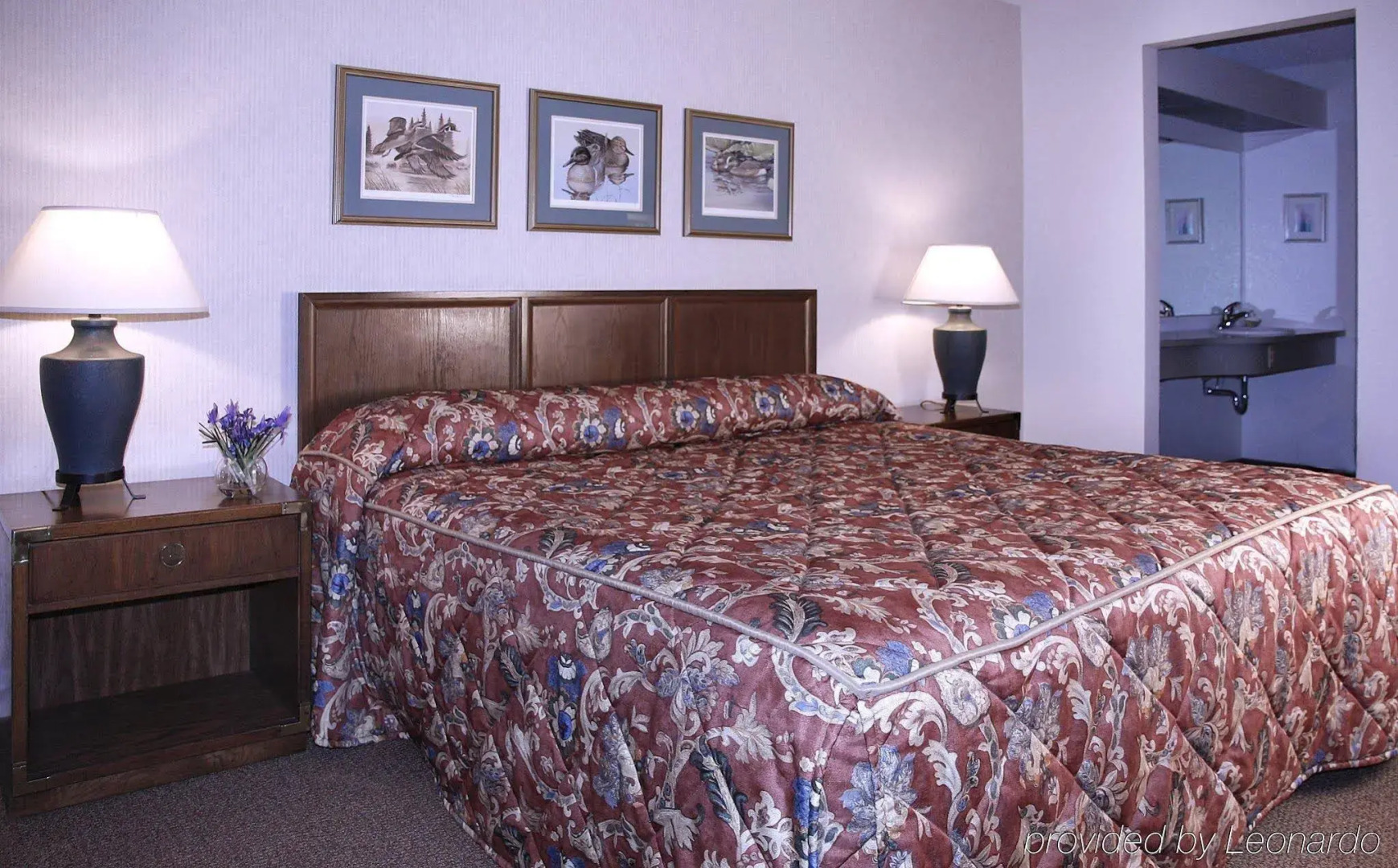 Sophie Station Suites