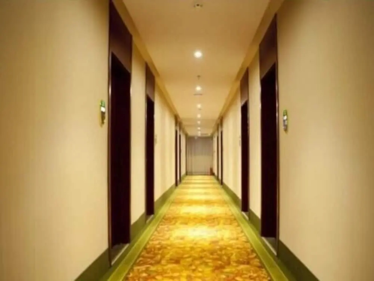 GreenTree Inn Haikou Longhua District Jinpan Express Hotel