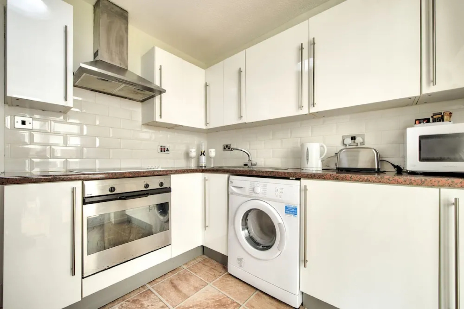 No.17 Serviced Apartment