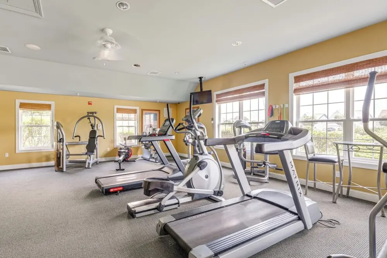 Easy Assateague Access: Bayside Family Retreat!