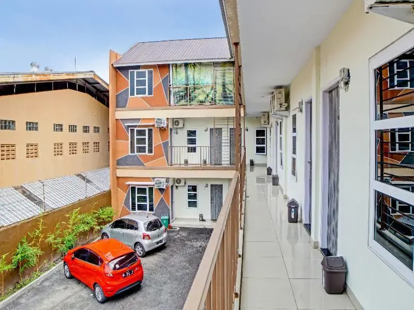 Collection O 91528 Garuda Residence Syariah