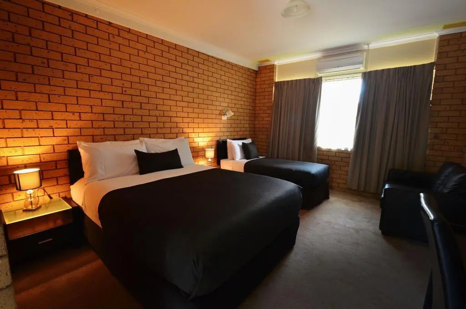 Avondel Motor Inn, Benalla