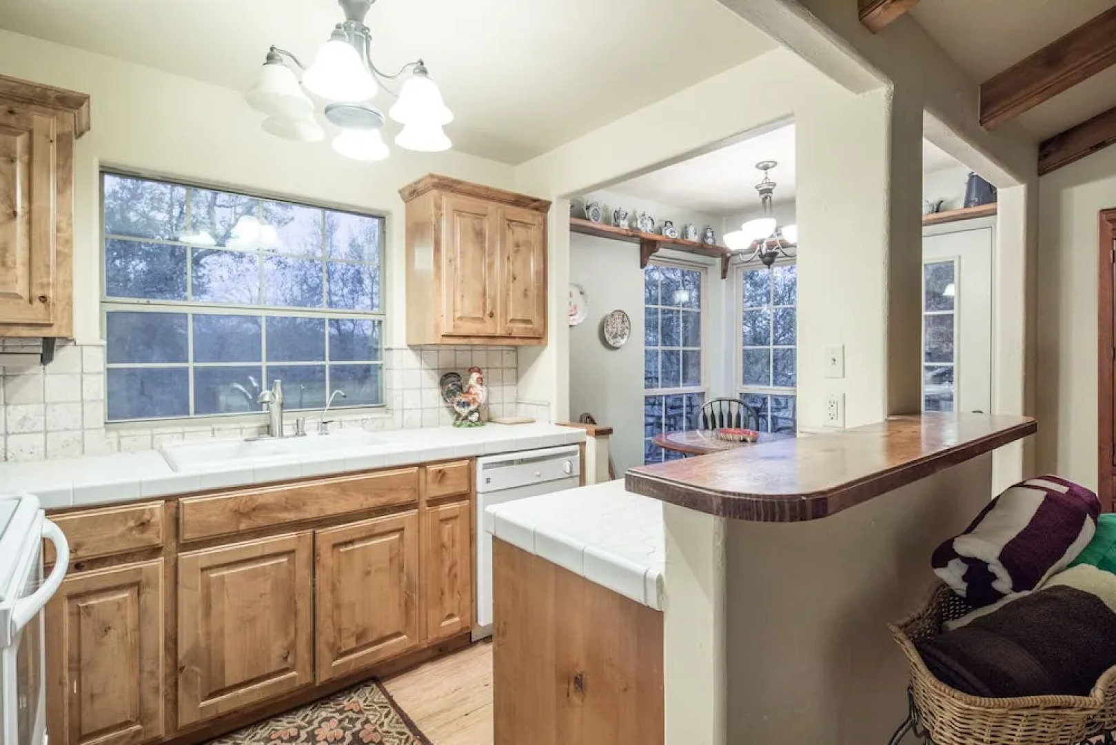 Little Rock 'N' Woodv 2 Bedrooms 2 Bathrooms Home