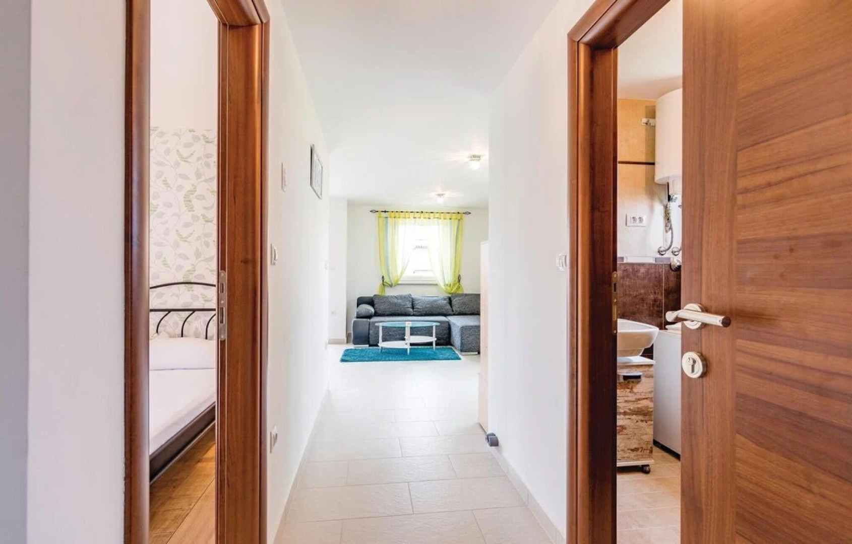 Beautiful Home in Valbandon With Wifi and 4 Bedrooms