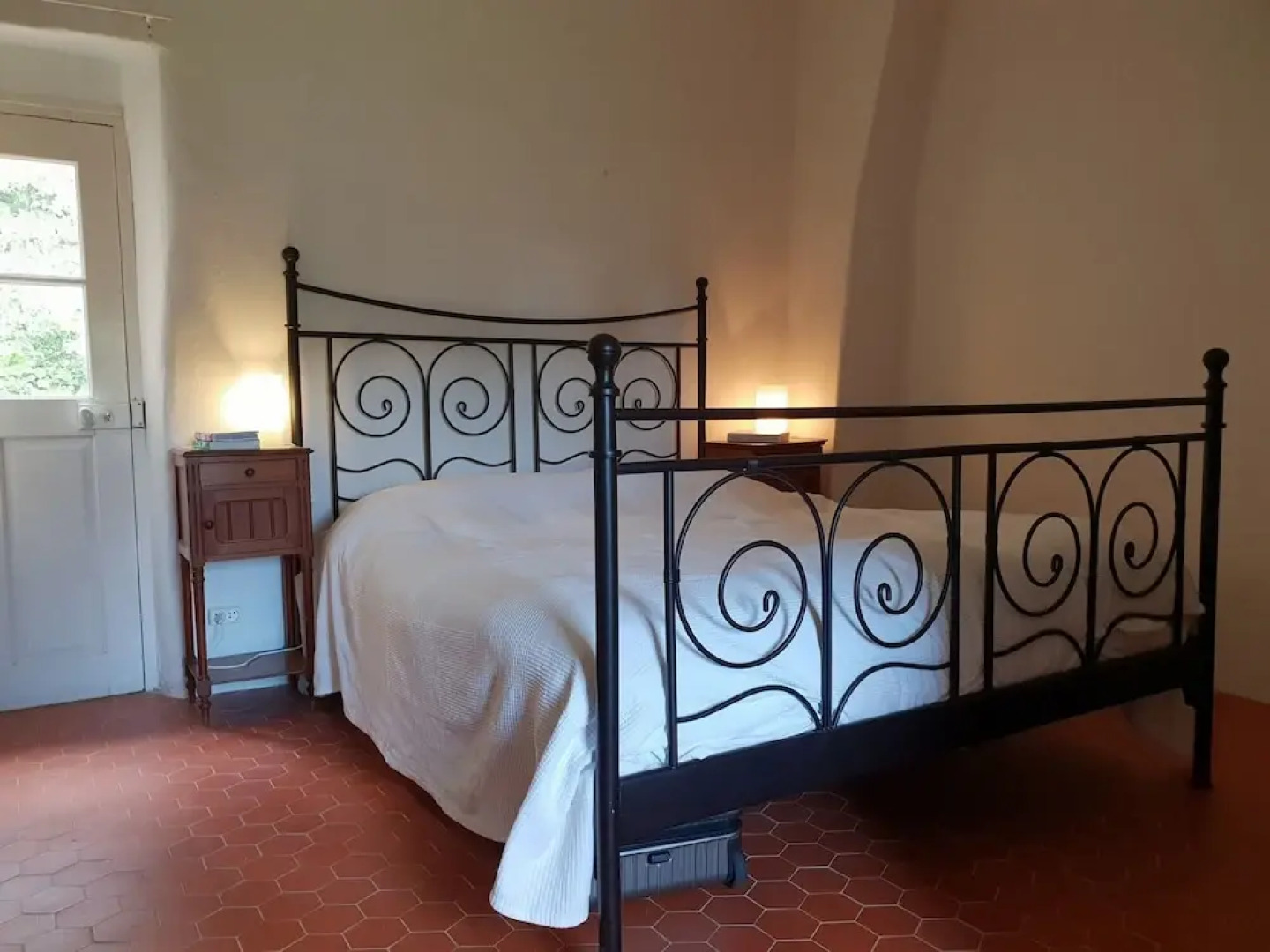 Farmhouse, With Large pvt Pool in Provence