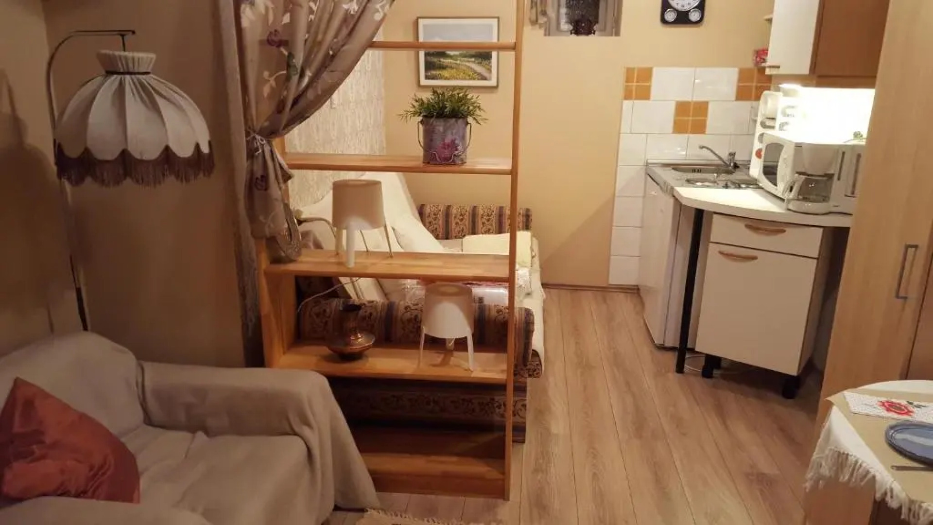 Hangulat Vendeghaz Apartmanok