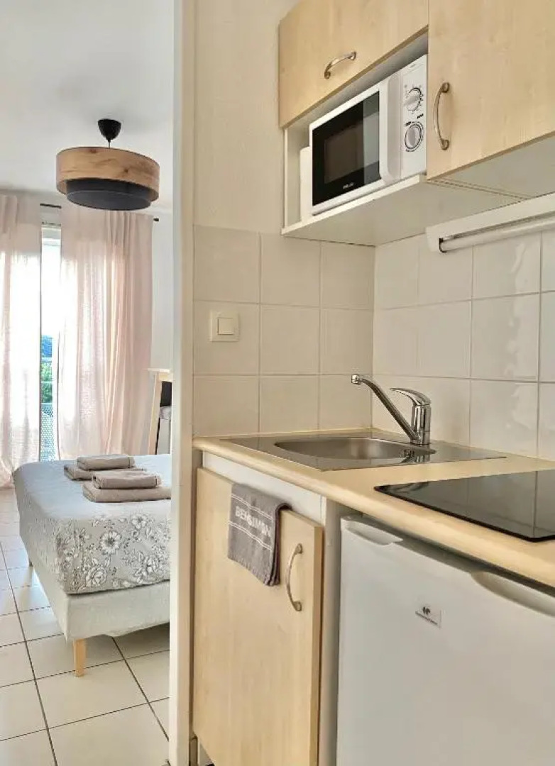 Appartement en face Hopital Nord