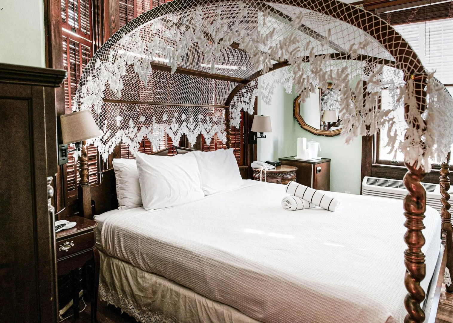 Amsterdam's Curry Mansion Inn