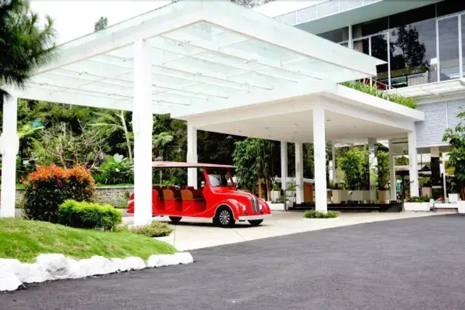 The Hill Hotel & Resort Sibolangit Powered by Archipelago