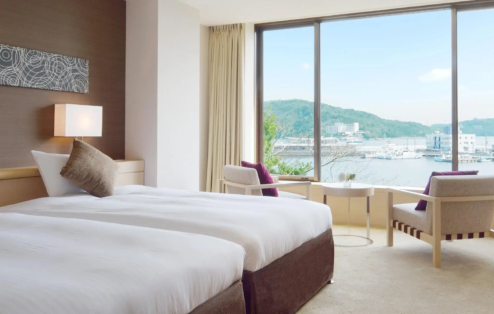 Toba Hotel International