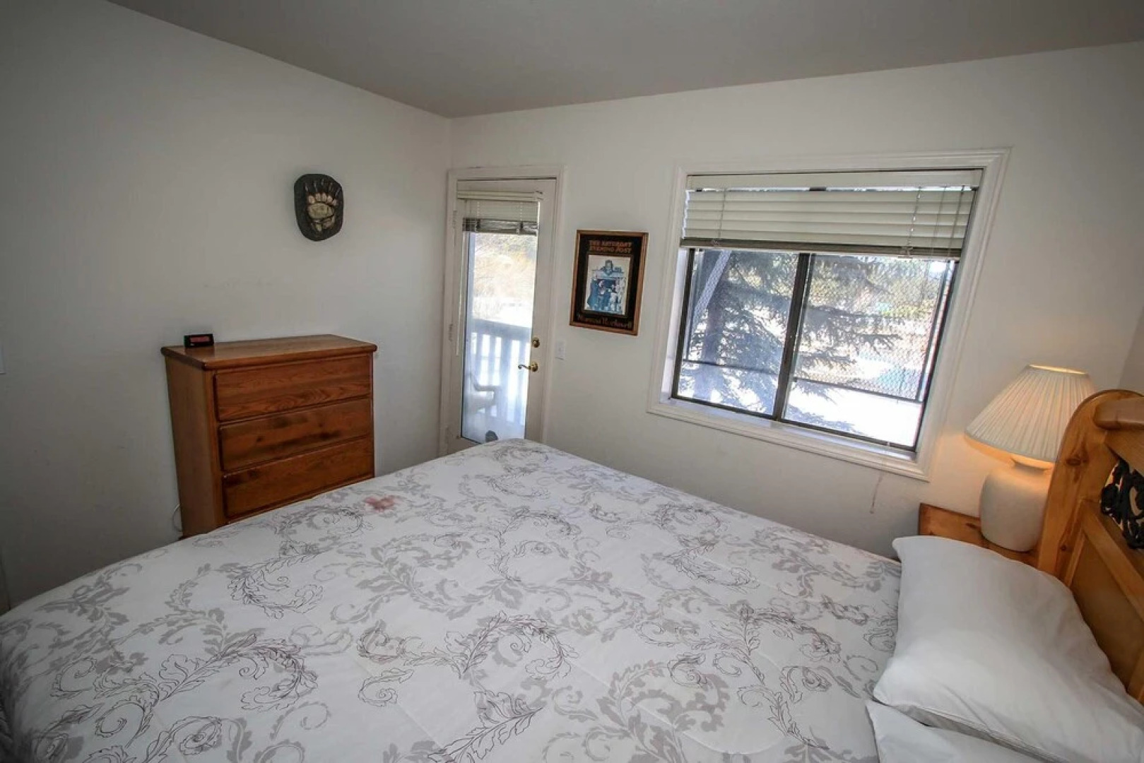 Bear Golf Inn 1218 by RedAwning