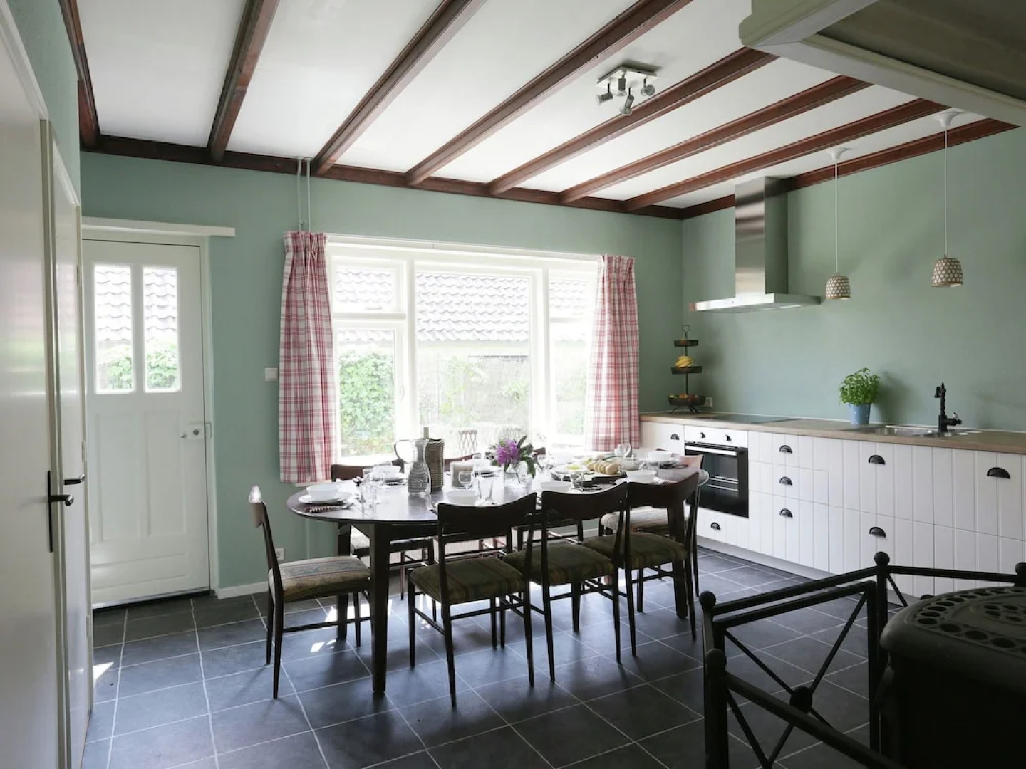 Peaceful Farmhouse in Doorn near Forest