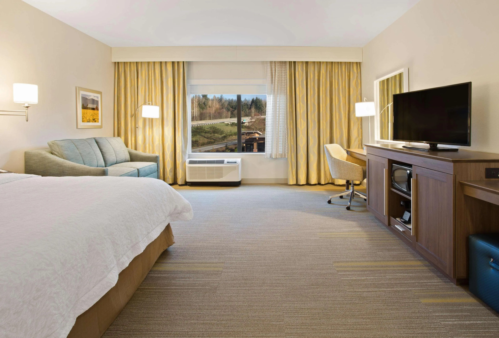 Hampton Inn & Suites-Seattle Woodinville WA