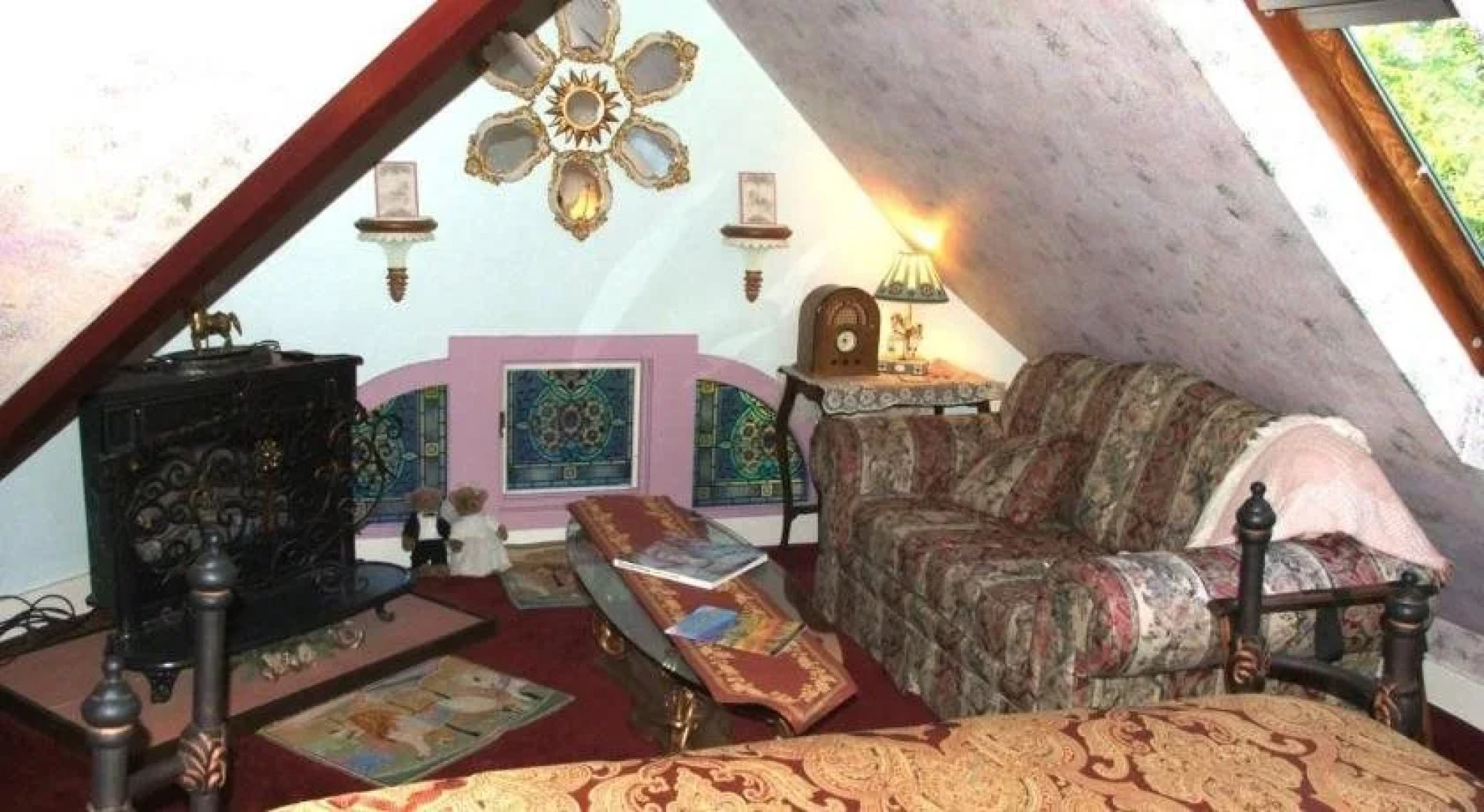 Robins Nest Bed & Breakfast