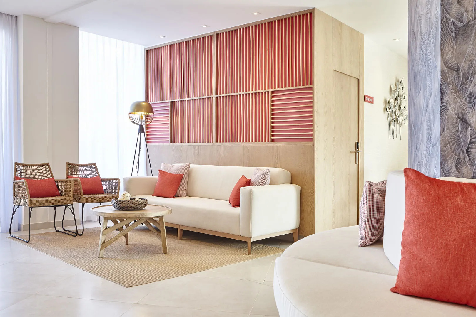 Universal Hotel Perla