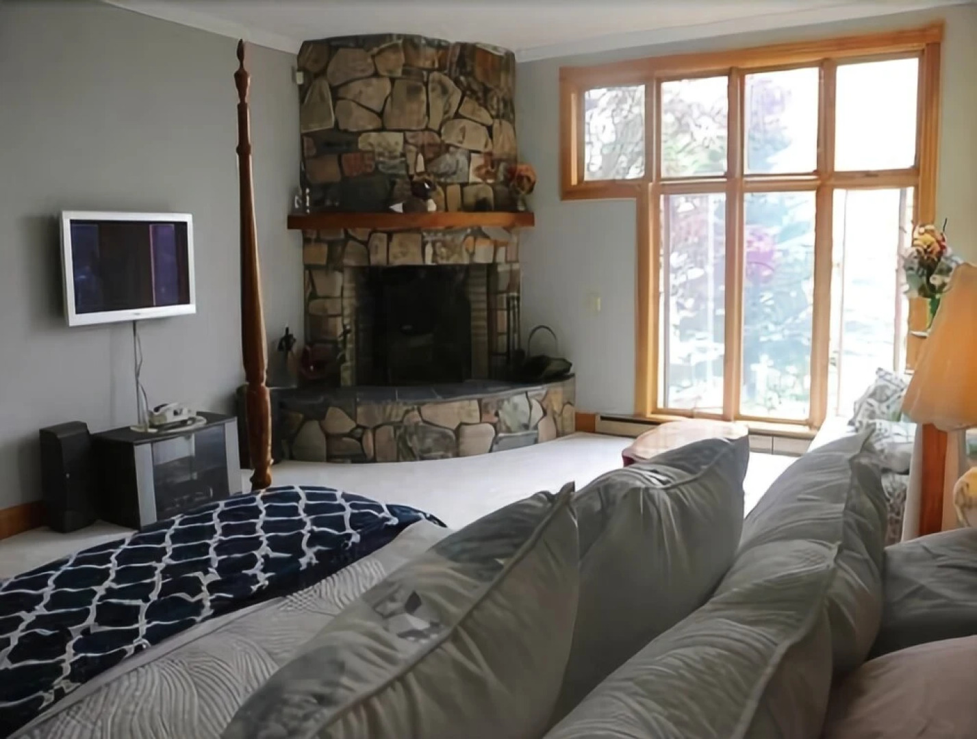 Ocean Garden Estate - Six Bedroom Home