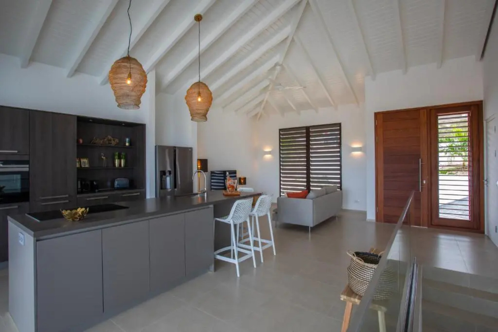 Blue Bay Exclusive - 66