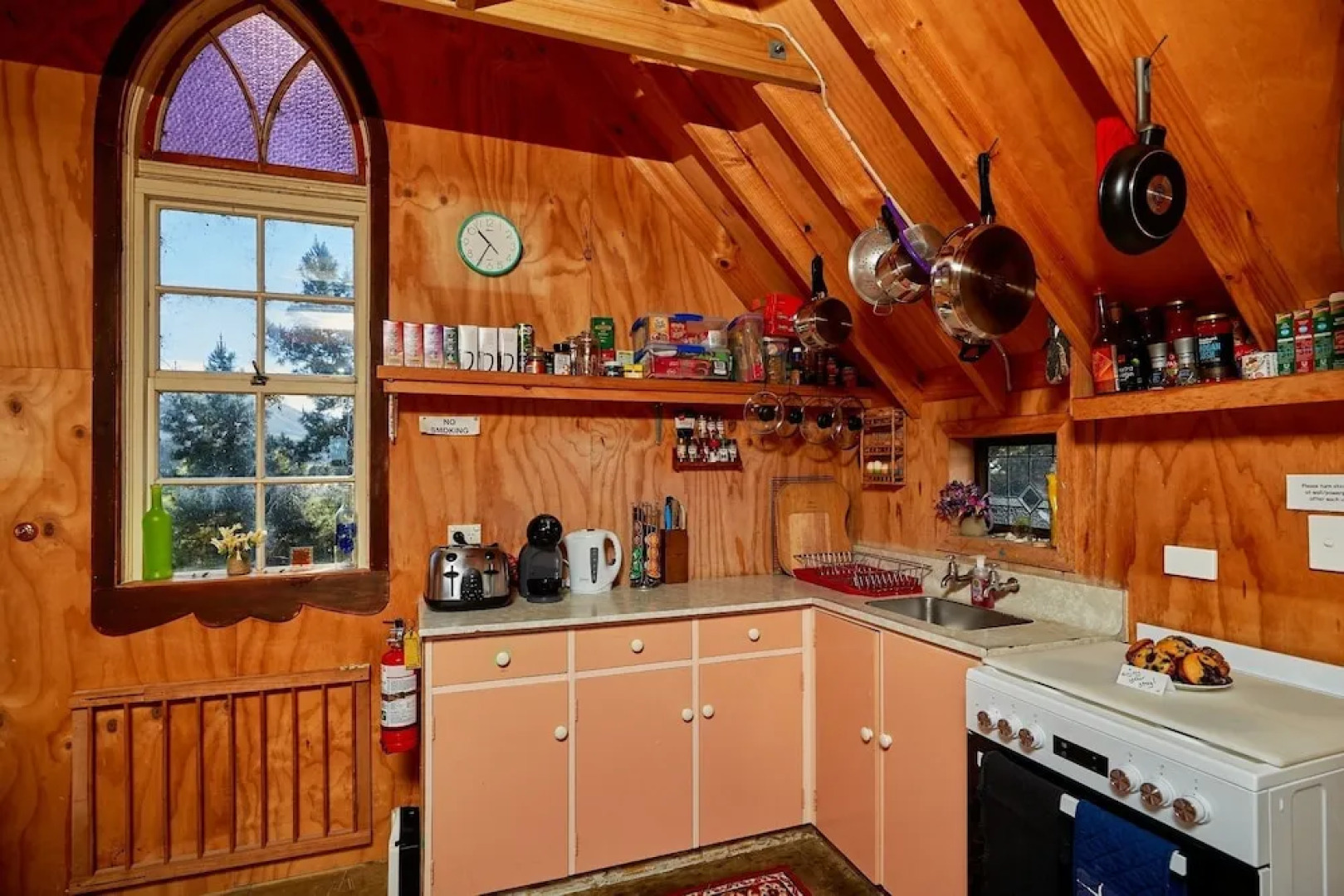 Cubby House Stay - Kaikoura