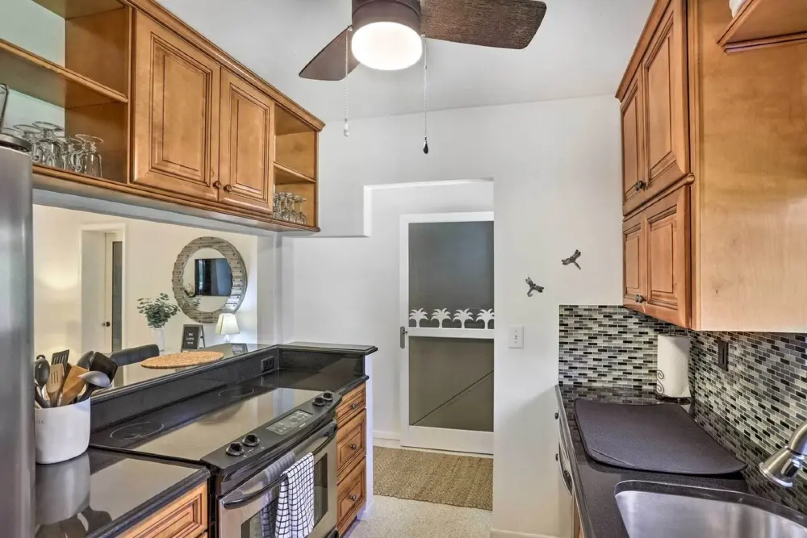 Vibrant Stuart Getaway w/ Private Hot Tub!