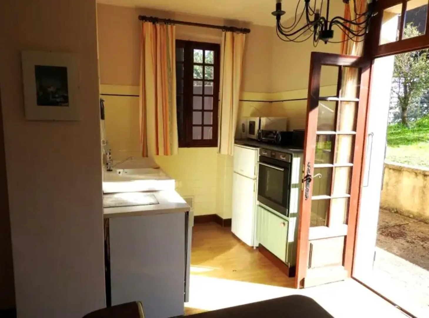 Maison de 2 chambres avec piscine partagee jardin amenage et wifi a Carlucet