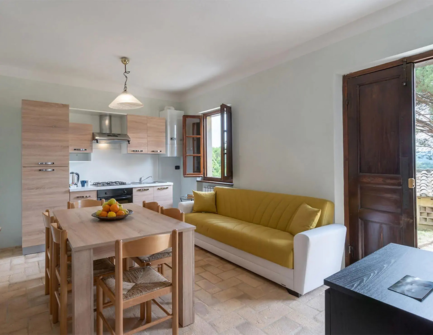 Agriturismo Borgo Pulciano in Montone