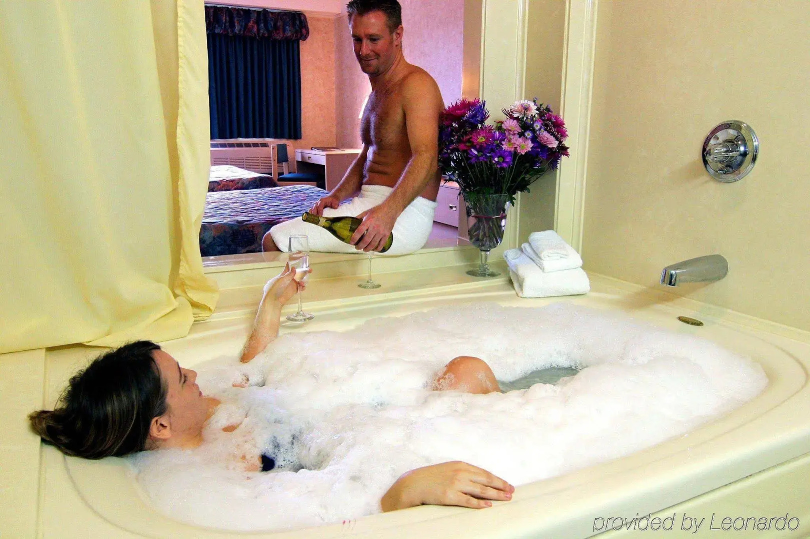 American Inn & Suites Waterford