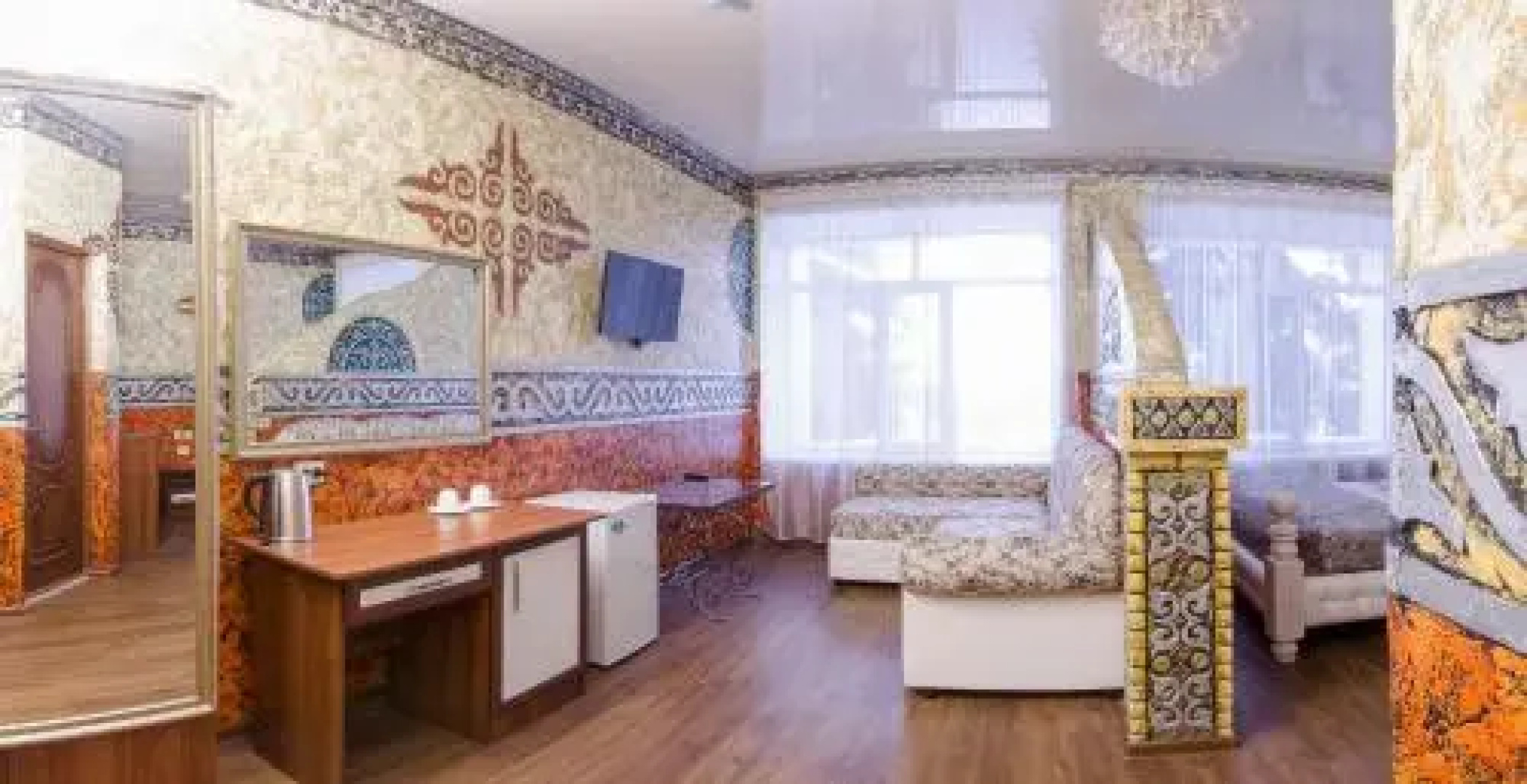 Hotel Complex Insar