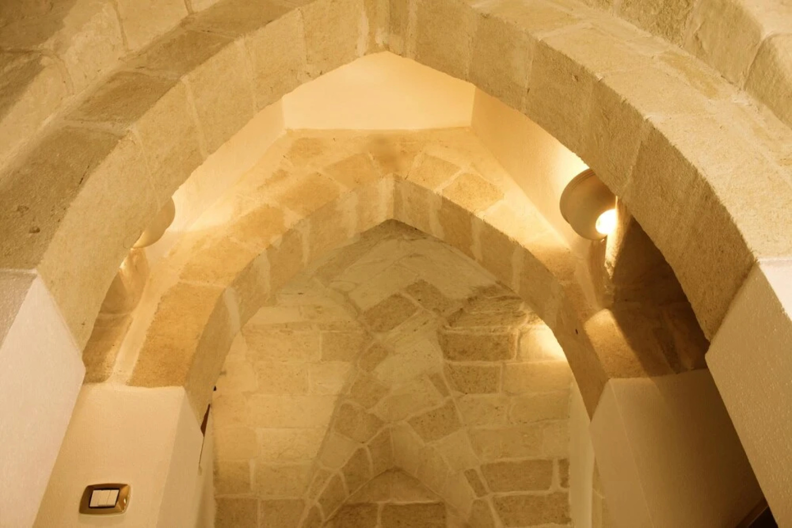 House With 4 Bedrooms in Surano, With Terrace and Wifi - 7 km From the