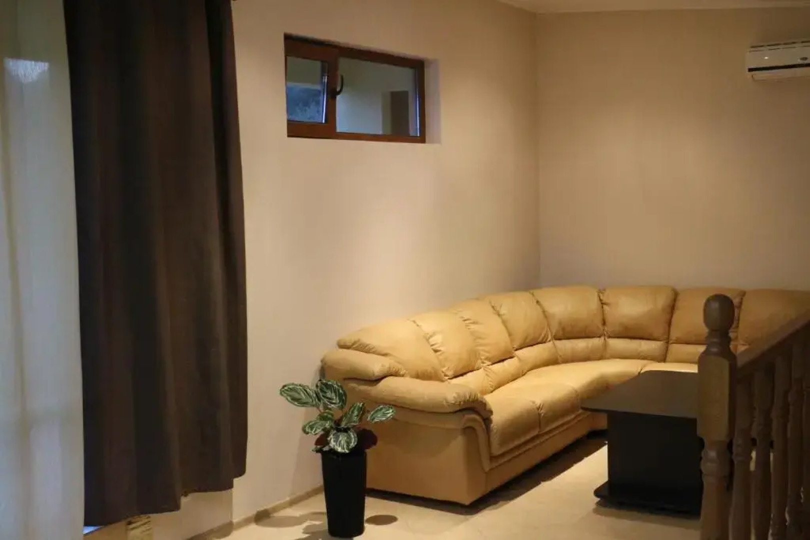 West Wood ApartHotel