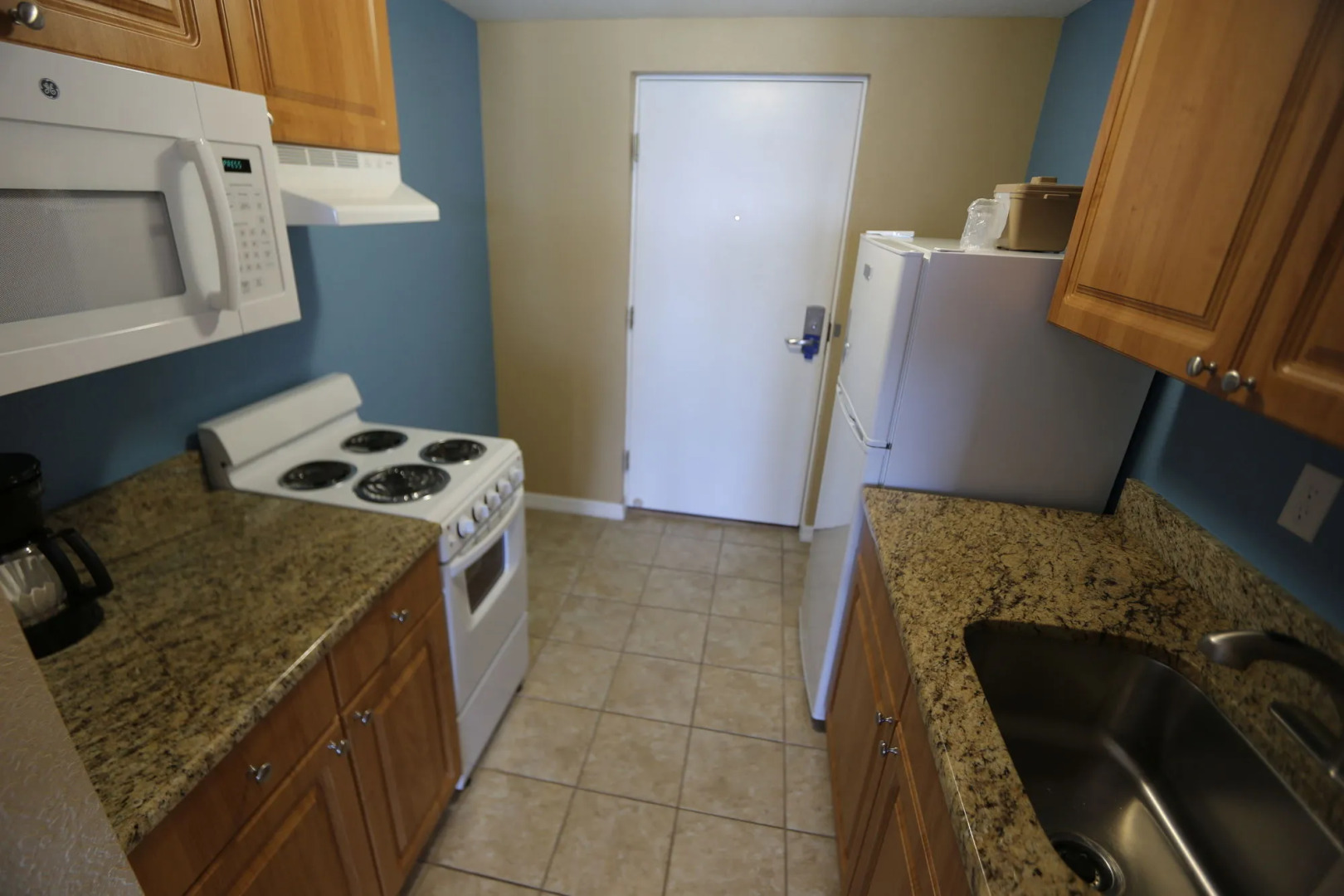 Shoreline Island Resort - Exclusively Adult