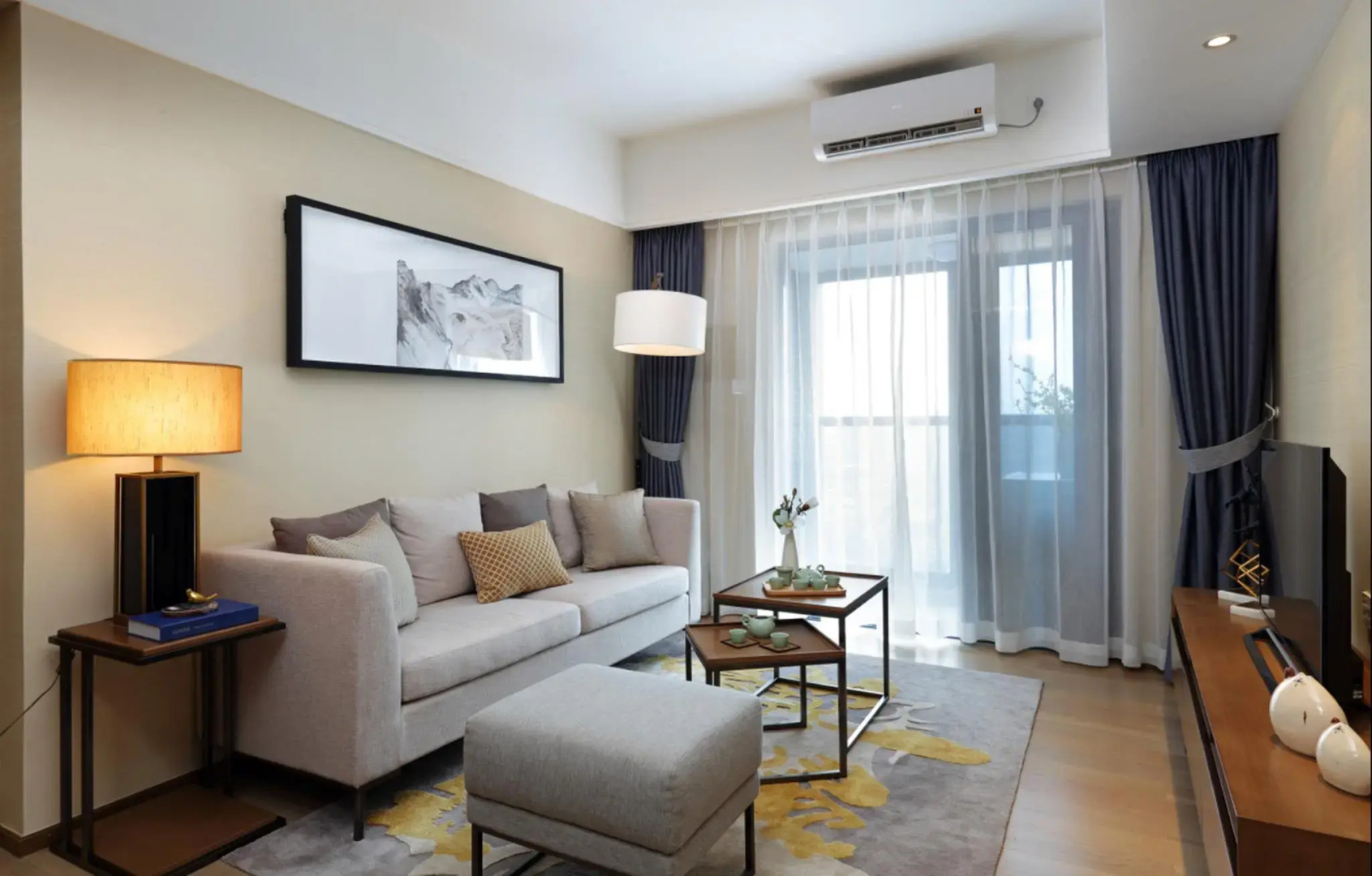 Yuwa Serviced ApartHotel