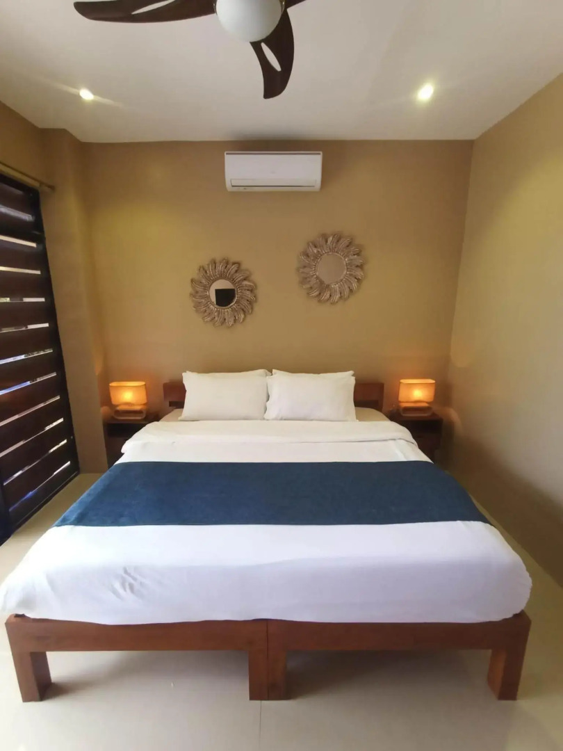 Southseas Beach Resort and Dive Center