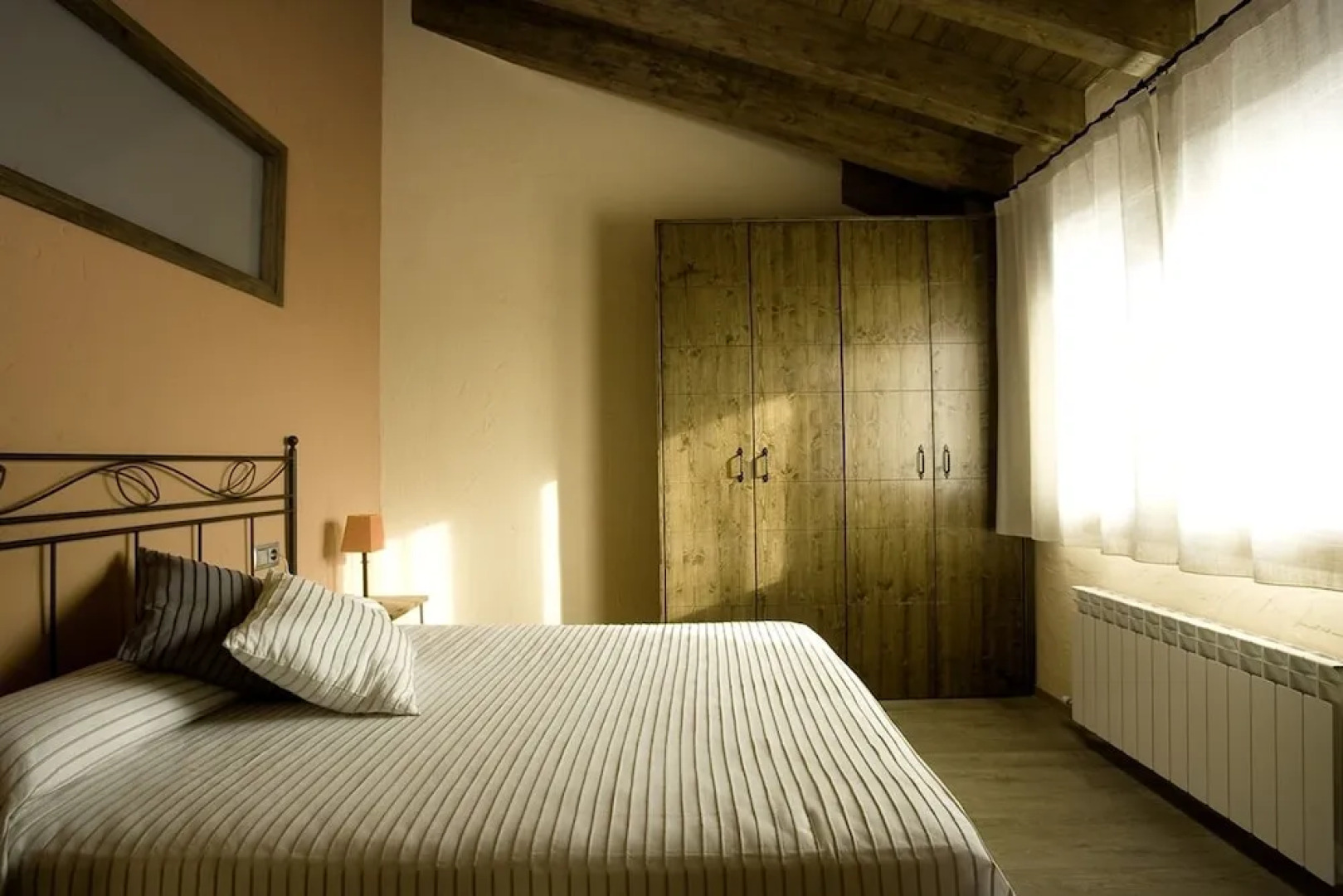 Apartaments Ca l'Estamenya Plaça de l'Esglesia