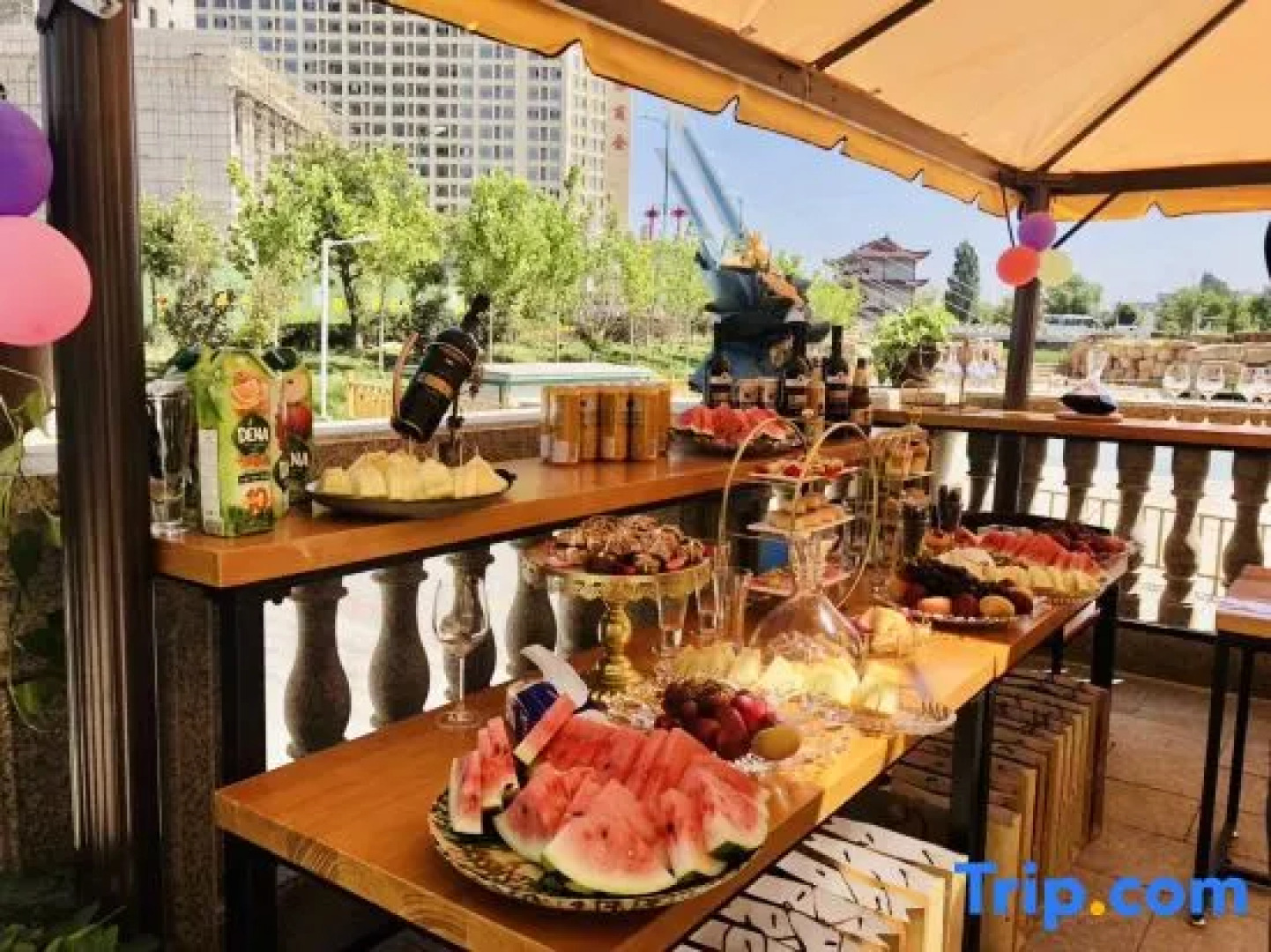 Vienna International Hotel (Khorgos Port)