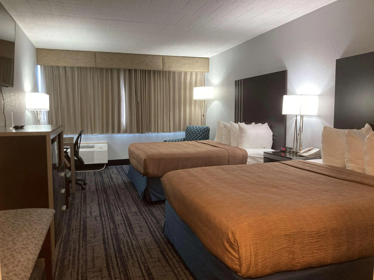 Best Western Plus Reading Inn & Suites