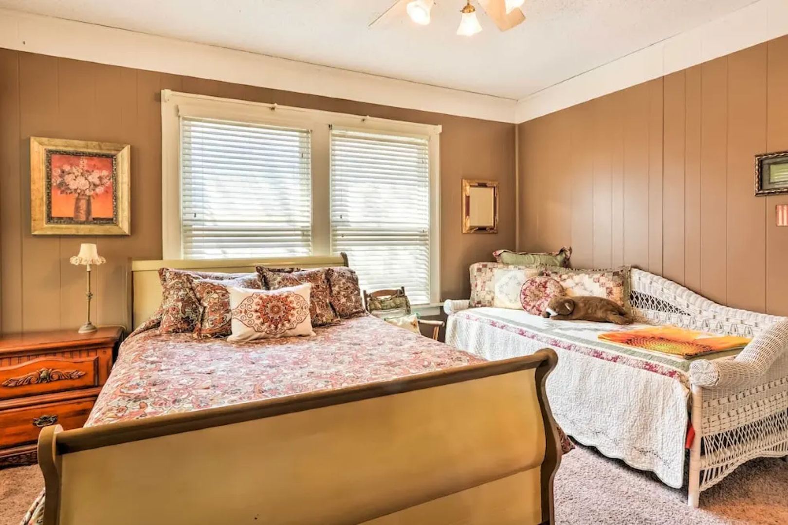 Charming Craftsman Home in Downtown Bartlesville!