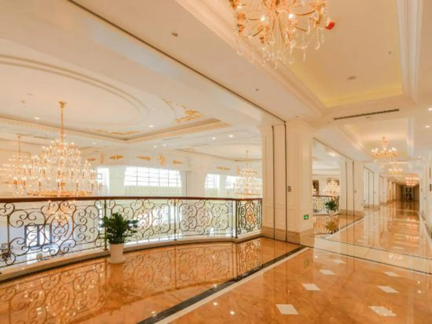 Nantong Binhai Jinshi International Hotel