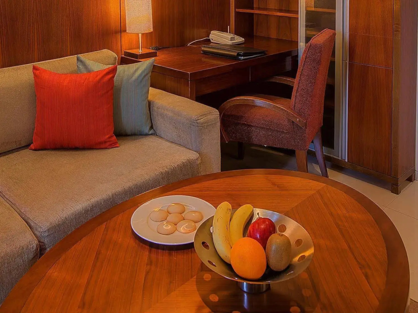 Oakwood Residence Naylor Road Pune