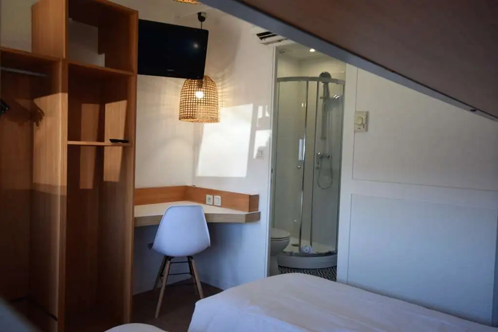 Отель Kyriad Direct Bordeaux Sud